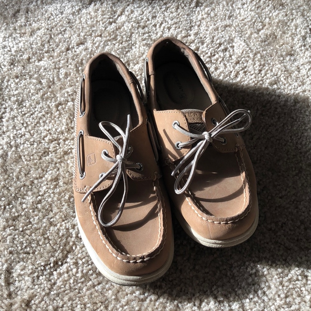 Women’s Sperry Boat Shoes Never Worn